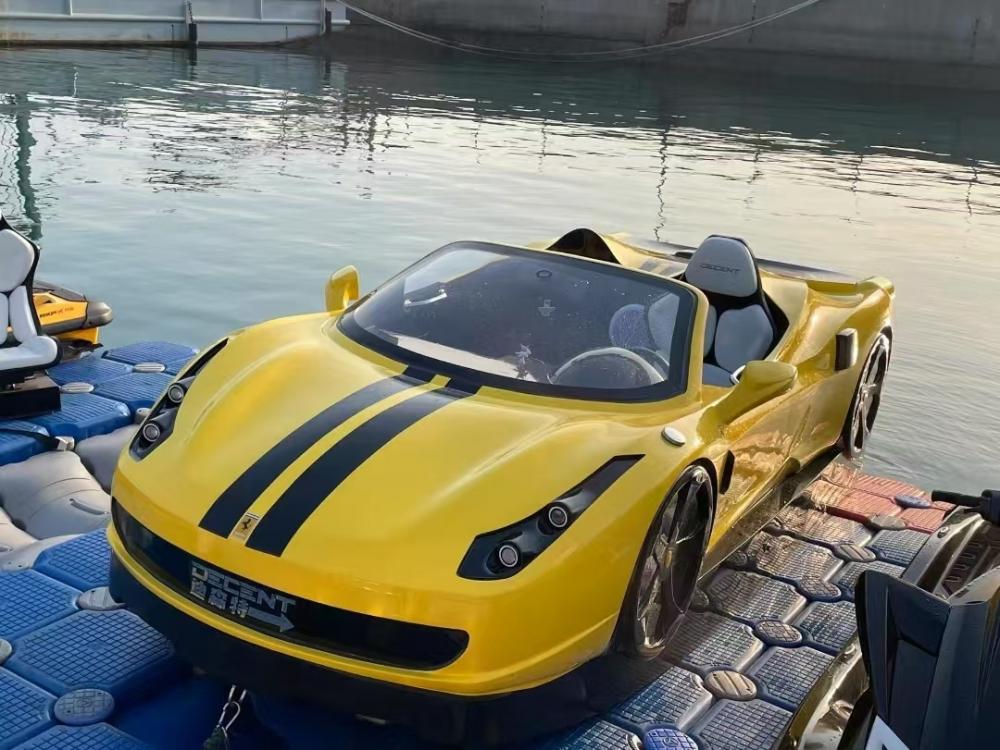 Fuel Type Jet Ski Boat for Water Sports